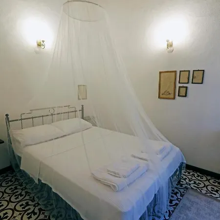 לינה וארוחת בוקר Mustafa'nin Fidan'i İmroz