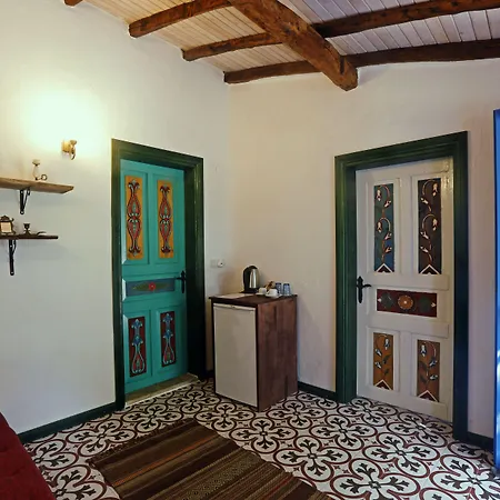 Mustafa'nin Fidan'i לינה וארוחת בוקר İmroz