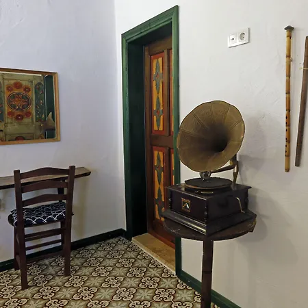 לינה וארוחת בוקר Mustafa'nin Fidan'i *